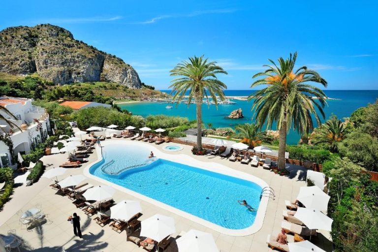 Reviews for Best Hotels in Cefalu Sicily in 2023